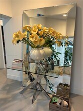 323 Caribbean Rd in Key Biscayne, FL - Building Photo - Building Photo