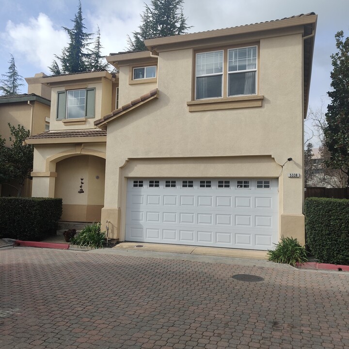 5338 Piazza Ct in Pleasanton, CA - Building Photo