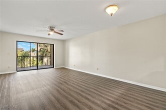 12581 Kelly Sands Way in Ft. Myers, FL - Building Photo - Building Photo