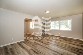 3201 Ralston Ave in Indianapolis, IN - Foto de edificio - Building Photo