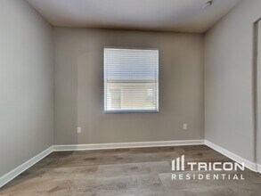 11515 Peru Springs Pl in Riverview, FL - Building Photo - Building Photo