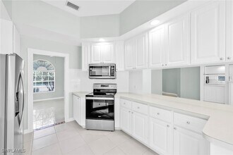 3000 Ellice Way in Naples, FL - Building Photo - Building Photo