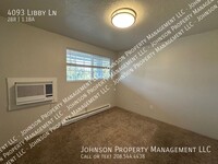 4093 Libby Ln in Boise, ID - Building Photo - Building Photo