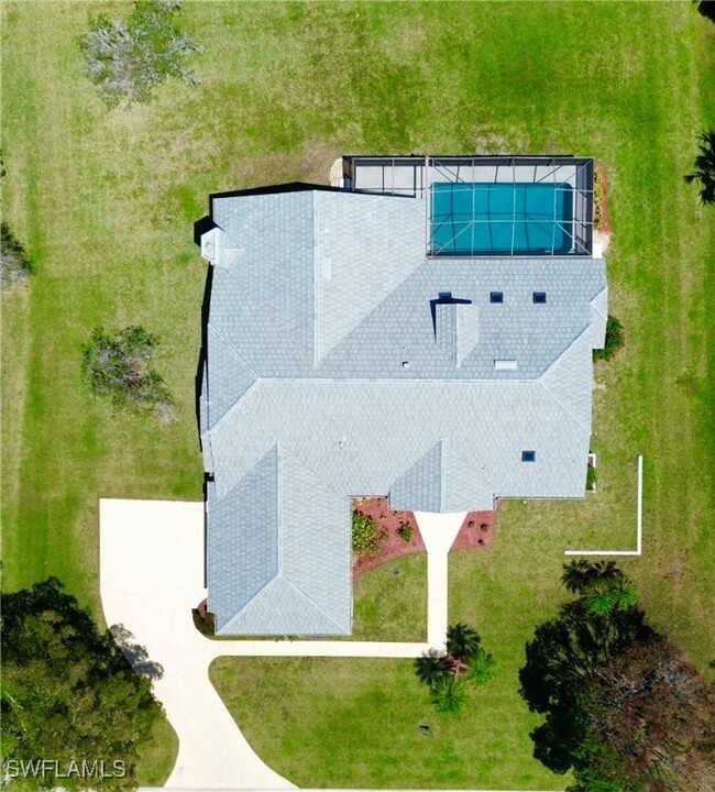 property at 5350 Harborage Dr