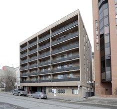 Mainstreet Place in Calgary, AB - Building Photo - Building Photo