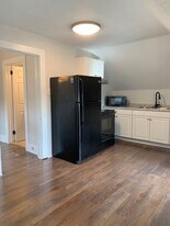 1201 Creedmoor Ave in Pittsburgh, PA - Building Photo
