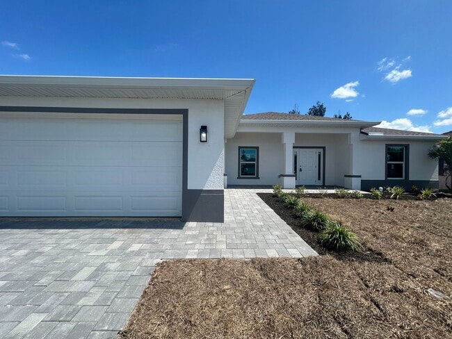 Coming soon 4/3 new construction overlooking canal, Unit 302