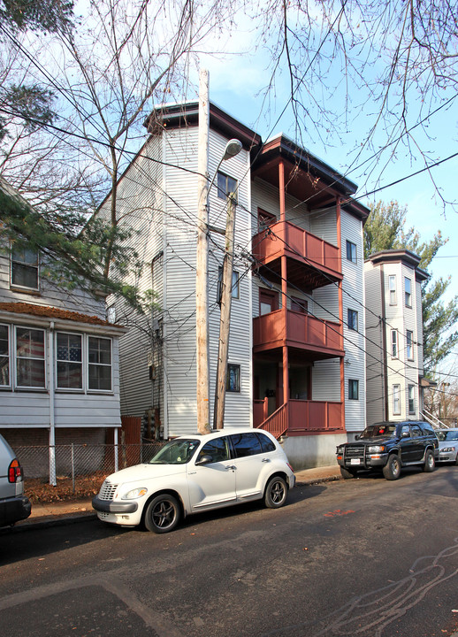 11-21 Pine St in Cambridge, MA - Building Photo