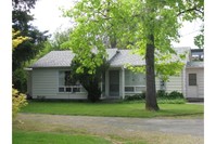 307 Tussey Ln in Grants Pass, OR - Building Photo - Building Photo