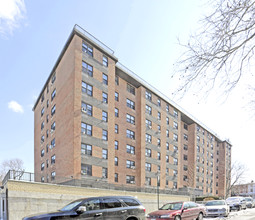 Bridge View II in Long Island City, NY - Building Photo - Building Photo