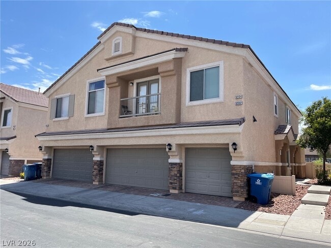 property at 3213 Regal Swan Pl