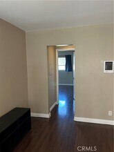335 Cedar Ave in Long Beach, CA - Building Photo - Building Photo