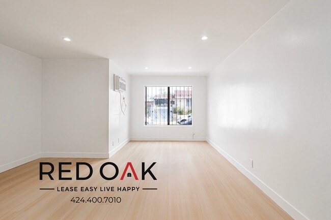 property at 1840 Pomeroy Ave
