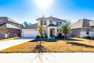 133 Goshen Dr in Dripping Springs, TX - Building Photo