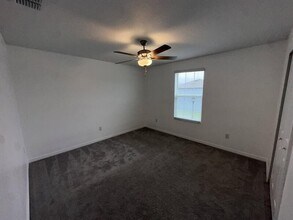 1742 Red Loop in Lakeland, FL - Building Photo - Building Photo