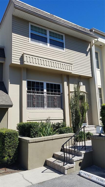 property at 612 E Church St