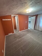 1905 S 11th St in Council Bluffs, IA - Building Photo - Building Photo