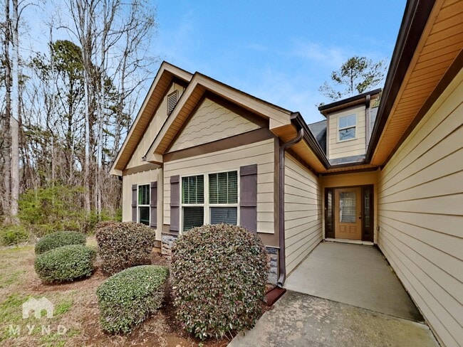 property at 177 Brookhaven Dr