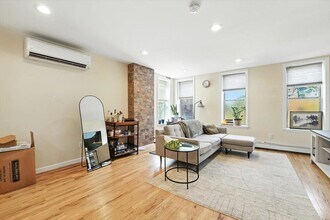 612 Jersey Ave in Jersey City, NJ - Building Photo - Building Photo