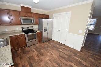 120 Chandler Dr in Greenville, NC - Building Photo - Building Photo
