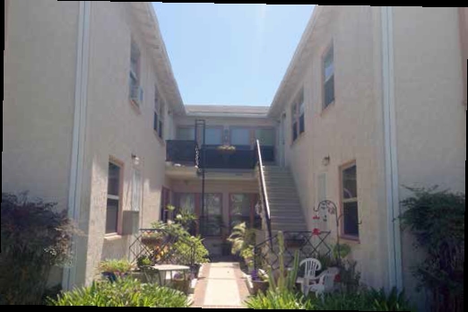 208-210 Granada Ave in Long Beach, CA - Foto de edificio - Building Photo