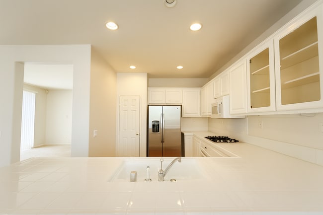 11855 Westview Pkwy in San Diego, CA - Building Photo - Building Photo