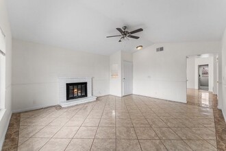 3551 Accorde Avenue in Palmdale, CA - Building Photo - Building Photo