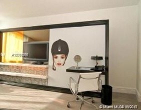 1100 West Ave-Unit -606 in Miami Beach, FL - Building Photo - Building Photo