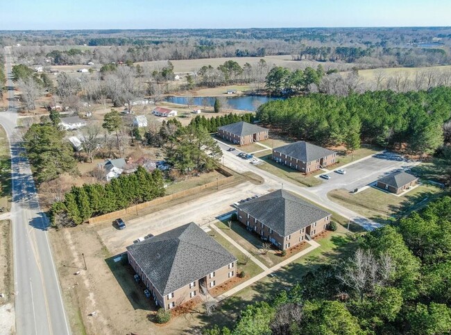 24 Rey Dan Ave in Buies Creek, NC - Foto de edificio - Building Photo