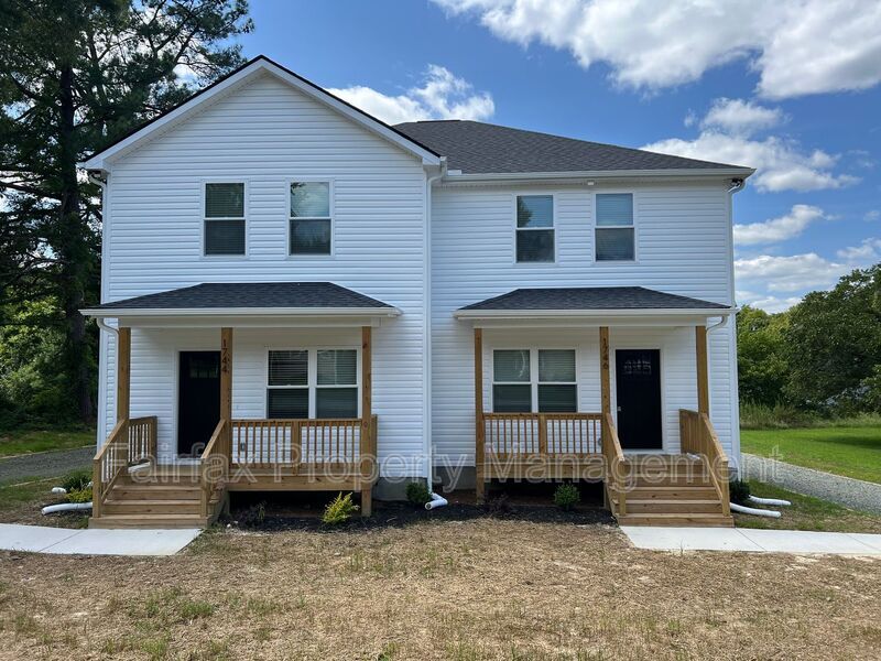 1744 Morgantown Rd in Burlington, NC - Building Photo