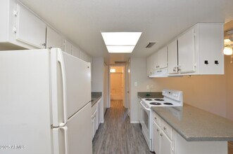 3004 E Waltann Ln in Phoenix, AZ - Building Photo - Building Photo