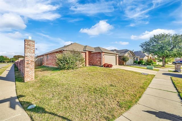 3201 Sadie Trail in Fort Worth, TX - Building Photo - Building Photo