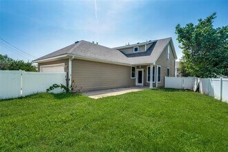 9801 Cedarcrest Dr in Providence Village, TX - Building Photo - Building Photo