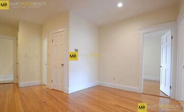 6 Sutherland Rd, Unit Sutherland Rd in Boston, MA - Building Photo - Building Photo