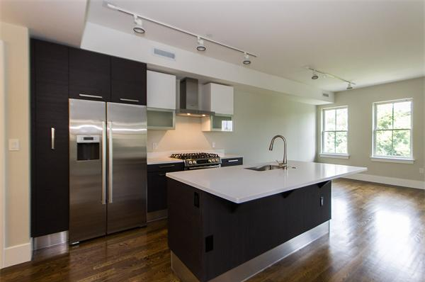 11 Saint George St, Unit 401 in Boston, MA - Building Photo