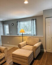 544 Tolend Rd, Unit Apt #1 in Dover, NH - Building Photo - Building Photo