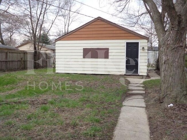 14708 Shepard Dr in Dolton, IL - Building Photo - Building Photo