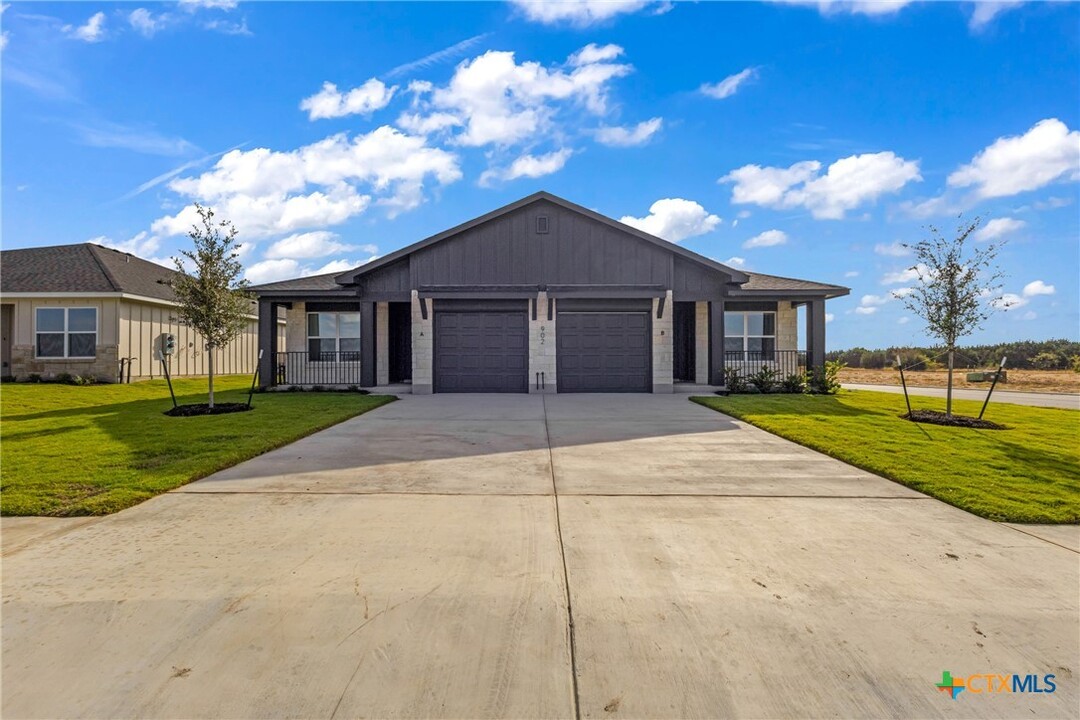 902 Smoke Tree Ln in Killeen, TX - Building Photo