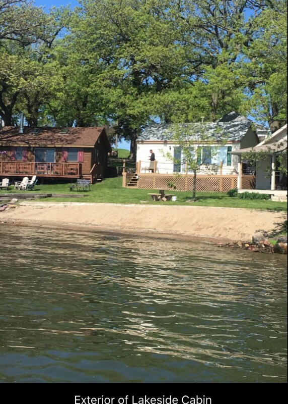 1280 Village Oaks Dr in Okoboji, IA - Building Photo - Building Photo