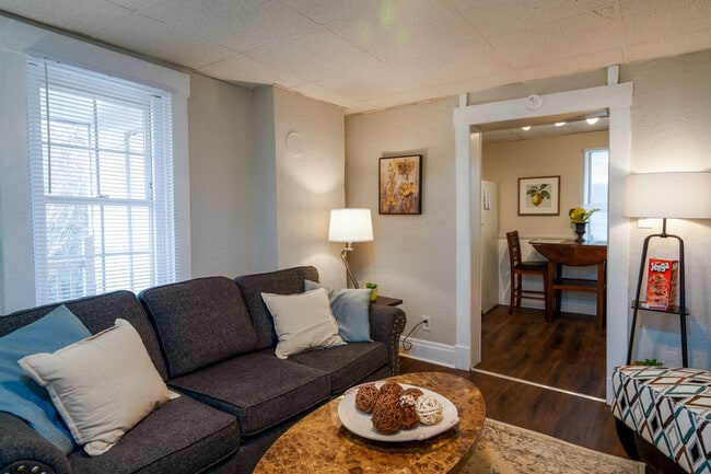 421 Pennsylvania Ave, Unit SI ID1308950P in Morgantown, WV - Building Photo - Building Photo