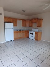 1001 Pile St in Clovis, NM - Building Photo - Building Photo