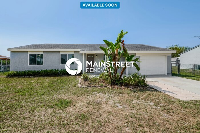 6865 Appomattox Dr in North Port, FL - Building Photo