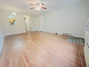 24 Adams Ave in Stamford, CT - Building Photo - Building Photo