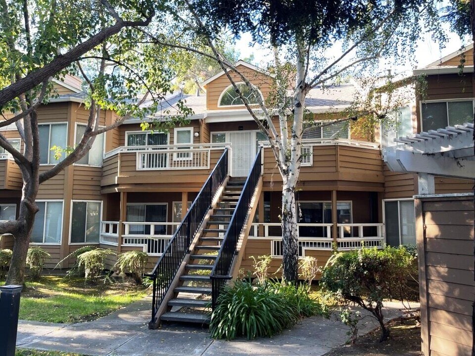 2546 Alveswood Cir in San Jose, CA - Building Photo