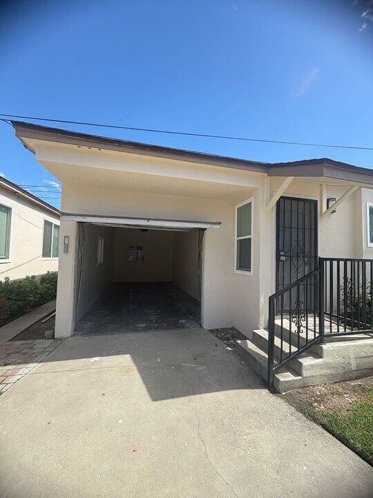 159 Wolff St in Oxnard, CA - Building Photo