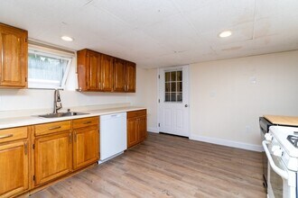 903 Granite St in Braintree, MA - Building Photo - Building Photo