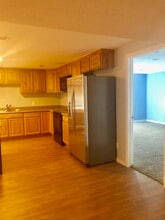 11769 S Sun Tea Way, Unit Basement Apartment in South Jordan, UT - Foto de edificio - Building Photo