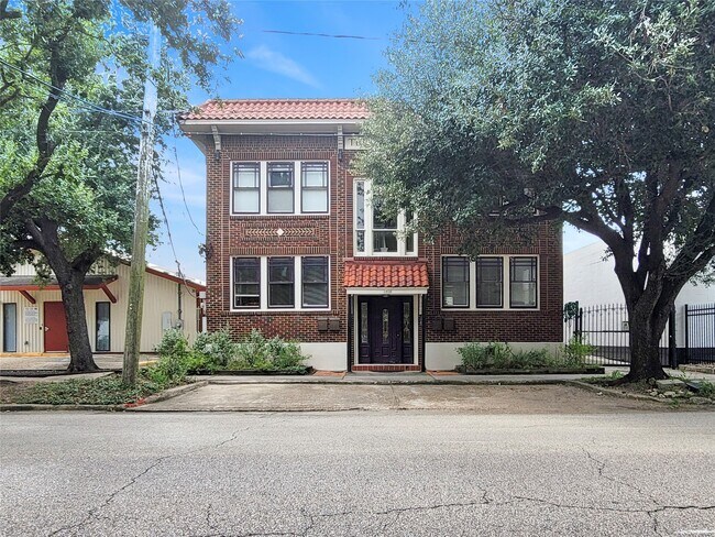 property at 3408 Crawford St