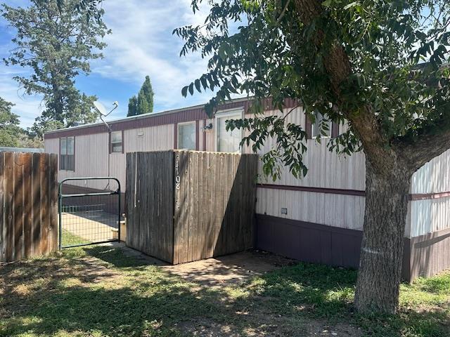 1108 N 8th St in Alpine, TX - Building Photo