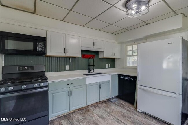 1737 Ridgeway Dr, Unit 315 in Biloxi, MS - Building Photo - Building Photo